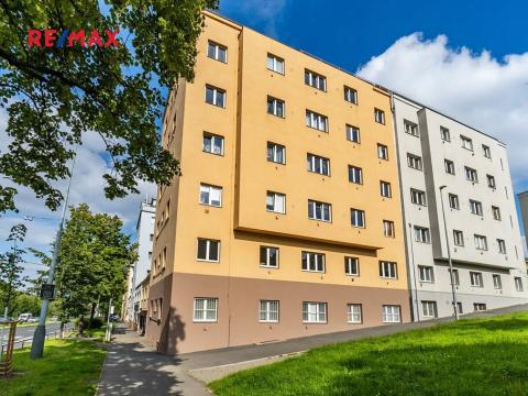 Pronájem bytu 1+kk, Praha - Břevnov, Patočkova, 21 m2