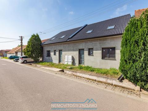 Prodej rodinného domu, Kuchařovice, Okružní, 250 m2
