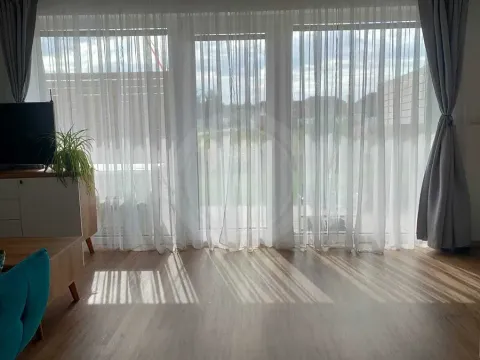 Pronájem bytu 2+kk, České Budějovice, Platanová, 62 m2