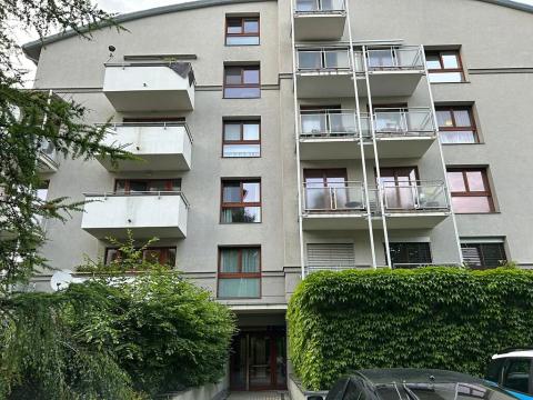 Prodej - jiné, Praha - Dejvice, Heinemannova, 4 m2