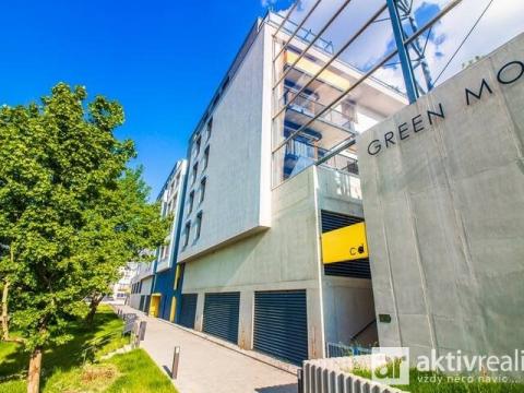 Pronájem bytu 1+kk, Praha - Motol, Plzeňská, 30 m2