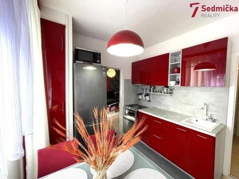 Prodej bytu 3+1, Praha - Hlubočepy, Lamačova, 68 m2