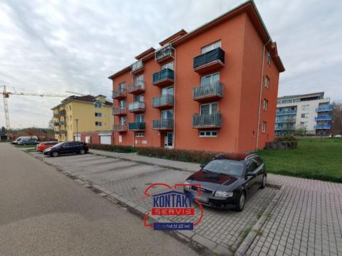 Pronájem bytu 3+kk, České Budějovice, Spojovací, 85 m2