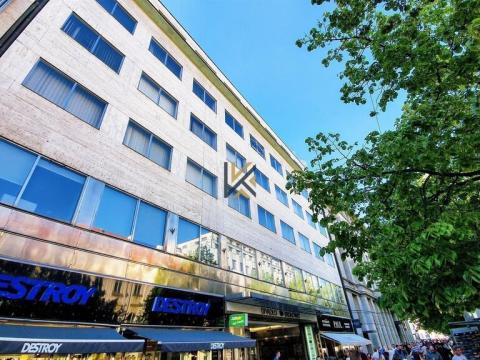 Pronájem kanceláře, Praha - Staré Město, Na příkopě, 141 m2