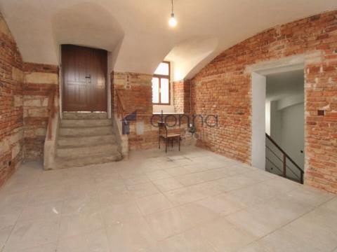Pronájem obchodního prostoru, Praha, Rybalkova, 105 m2