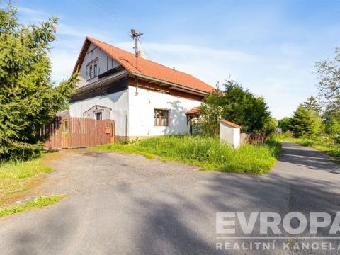 Prodej zemědělské usedlosti, Golčův Jeníkov - Stupárovice, Stupárovice, 10714 m2