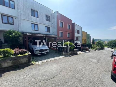 Prodej rodinného domu, Valašské Meziříčí, U Vodojemu, 239 m2