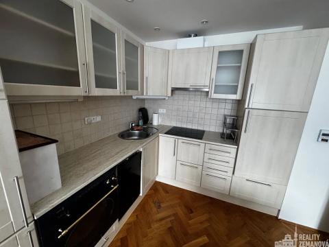 Pronájem bytu 2+kk, Praha - Žižkov, Táboritská, 43 m2