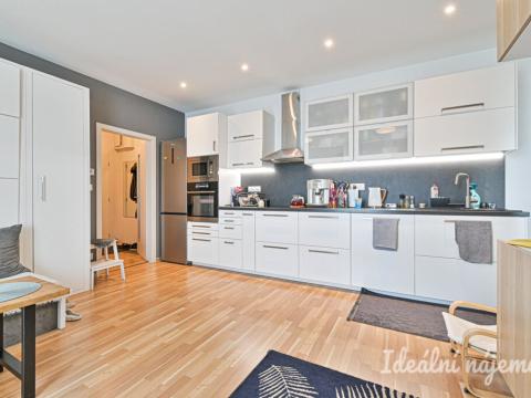 Pronájem bytu 3+kk, Brno - Dolní Heršpice, Vomáčkova, 68 m2