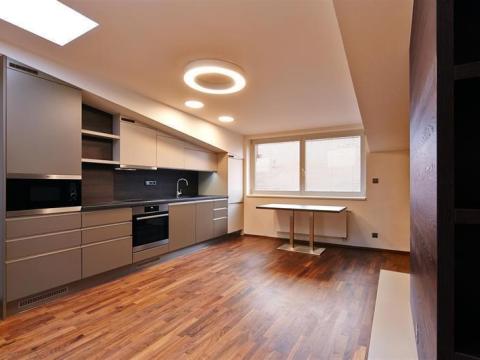 Pronájem bytu 3+kk, Brno, Jánská, 63 m2