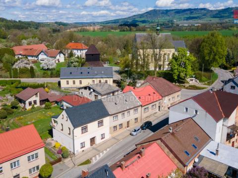 Prodej rodinného domu, Rovensko pod Troskami, Revoluční, 306 m2