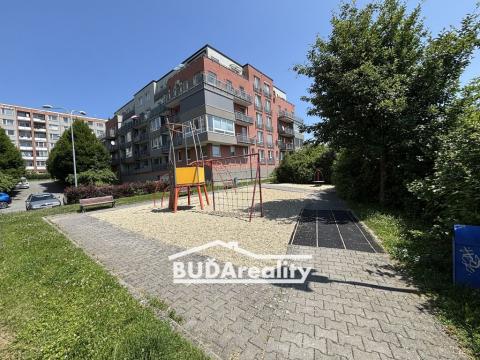 Prodej bytu 3+kk, Zlín, Na Honech I, 68 m2