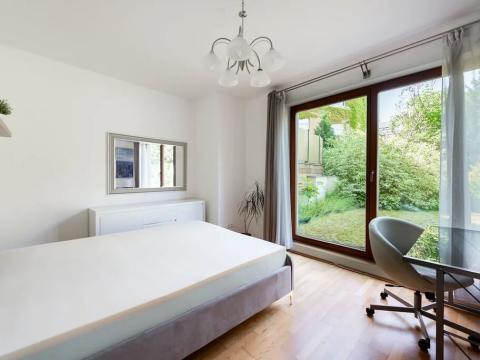 Pronájem bytu 2+1, Praha - Kobylisy, U třešňovky, 74 m2