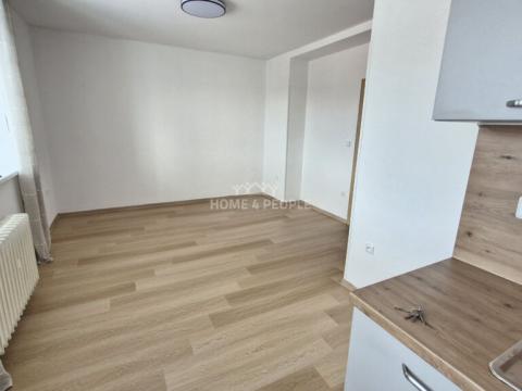 Pronájem bytu 2+1, Moravský Krumlov, Komenského, 80 m2