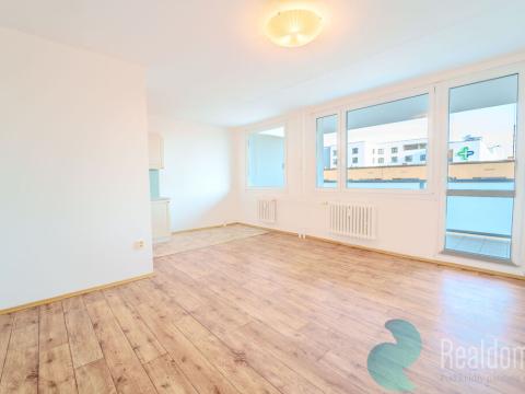 Prodej bytu 3+1, Praha, Zelenohorská, 65 m2