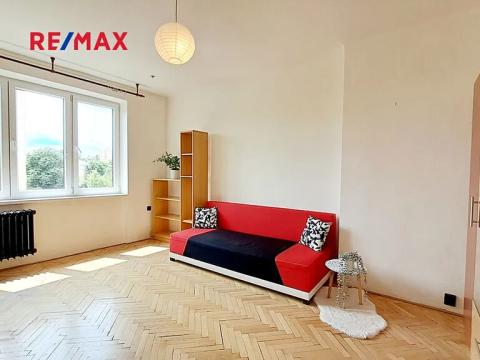 Pronájem bytu 2+kk, Praha - Žižkov, Hartigova, 36 m2