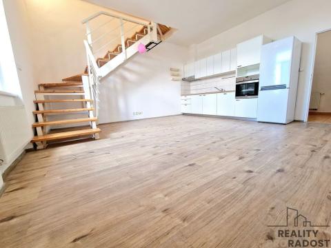Pronájem bytu 3+kk, Brno, Stará, 78 m2