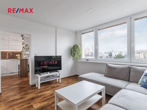 Pronájem bytu 3+1, Praha - Strašnice, Pod strání, 66 m2