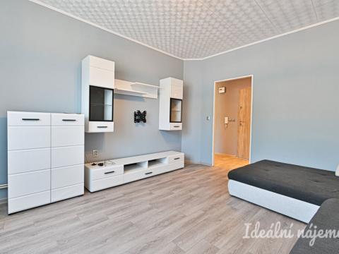 Pronájem bytu 1+1, Bučovice, Slavkovská, 38 m2
