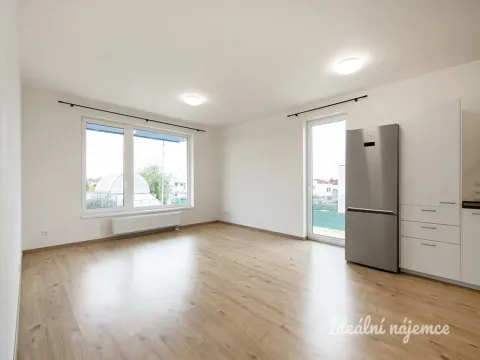 Pronájem bytu 2+kk, Praha - Dolní Počernice, Černodolská, 62 m2
