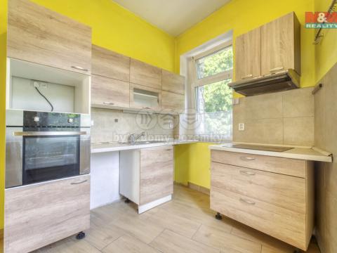 Prodej bytu 2+1, Karlovy Vary - Drahovice, Prašná, 53 m2