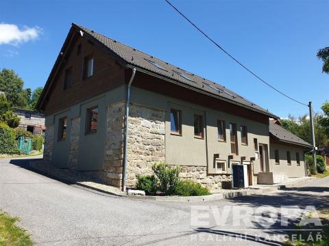 Pronájem rodinného domu, Dlouhý Most, 253 m2