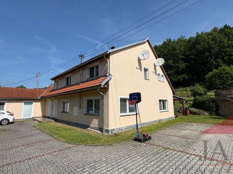Prodej rodinného domu, Sušice - Volšovy, 270 m2