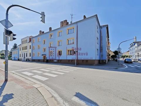 Prodej bytu 2+1, Jindřichův Hradec, Miřiovského, 51 m2