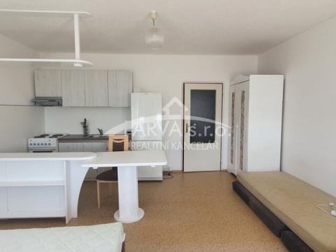 Pronájem bytu 1+kk, Plzeň - Severní Předměstí, Hodonínská, 32 m2