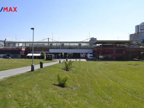 Pronájem obchodního prostoru, Praha, 42 m2