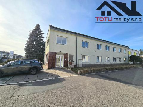 Pronájem bytu 1+1, Jaroměř, Bezručova, 32 m2