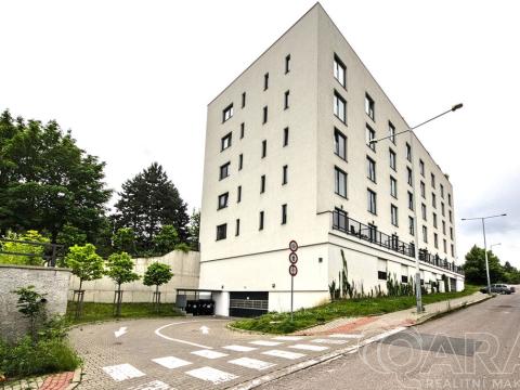 Prodej garážového stání, Praha - Chodov, Klapálkova, 12 m2