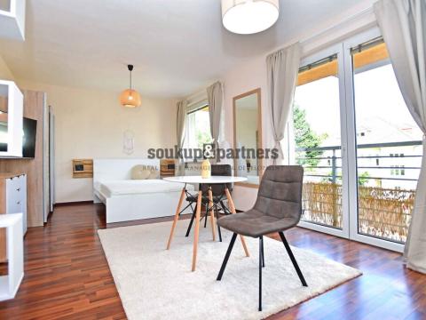 Pronájem bytu 1+kk, Praha - Libeň, Davídkova, 34 m2