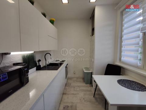 Pronájem bytu 3+1, Orlová, Kpt. Jaroše, 55 m2