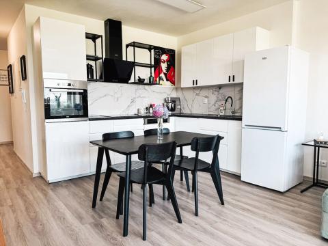 Prodej bytu 3+kk, Dašice, U Kasáren, 77 m2