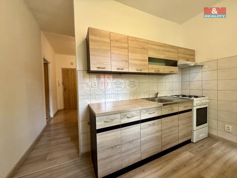 Pronájem bytu 2+1, Karviná - Mizerov, tř. Těreškovové, 59 m2