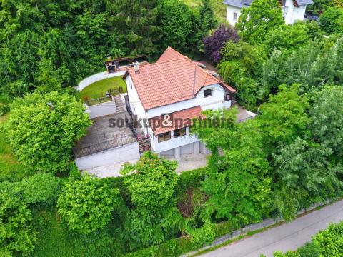 Prodej rodinného domu, Měchenice, Hlavní, 169 m2
