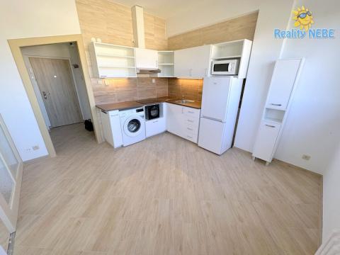 Prodej bytu 1+1, Praha - Písnice, Na okruhu, 31 m2