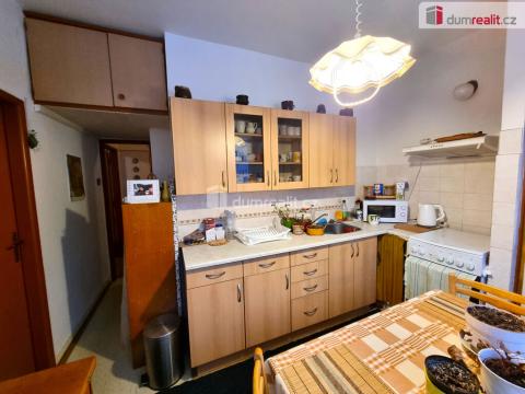 Pronájem bytu 2+1, Kralupy nad Vltavou - Lobeček, Masarykova, 54 m2