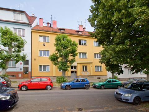 Pronájem bytu 2+1, Plzeň - Jižní Předměstí, Tělocvičná, 65 m2