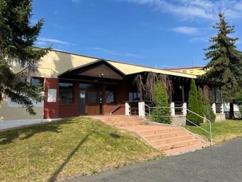 Pronájem restaurace, Sušice, 185 m2