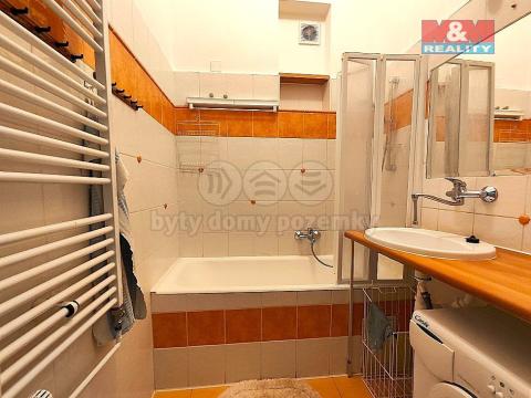 Pronájem bytu 2+1, Praha - Bubeneč, Eliášova, 88 m2