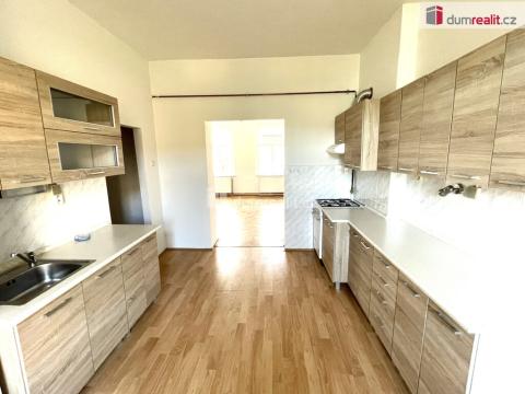 Pronájem bytu 2+1, Děčín - Děčín II-Nové Město, 60 m2