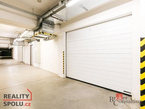 Prodej garáže, Brno - Žebětín, Chudčická, 15 m2