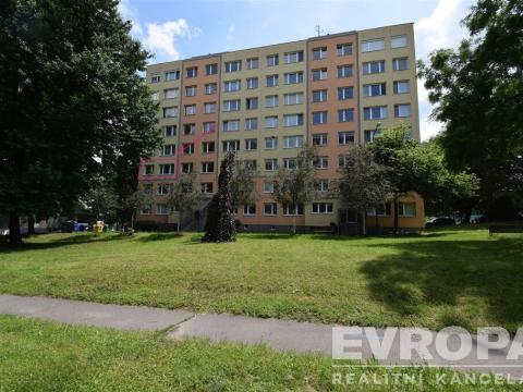 Prodej bytu 3+1, Kolín - Kolín II, Tisovecká, 77 m2