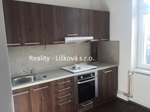 Pronájem bytu 1+1, Ústí nad Labem - Ústí nad Labem-centrum, Thomayerova, 38 m2