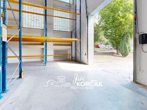 Pronájem skladu, Blansko, Sušilova, 578 m2