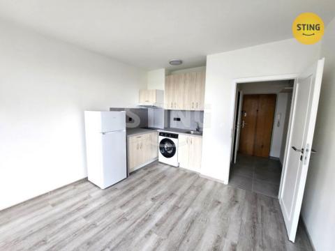Pronájem bytu 1+kk, Přerov, Trávník, 23 m2