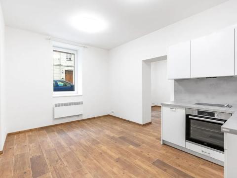 Pronájem bytu 2+kk, Praha - Břevnov, Heleny Malířové, 37 m2