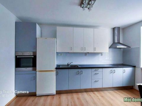 Pronájem bytu 1+1, Praha - Vršovice, Bajkalská, 33 m2